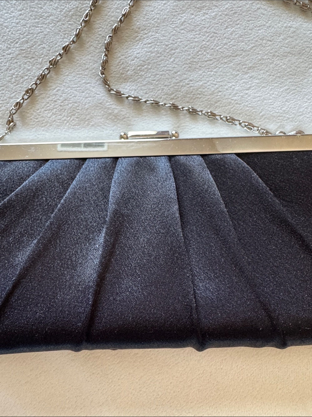 Jessica McClintock Black Satin Pleated Clutch - Picture 2 of 12
